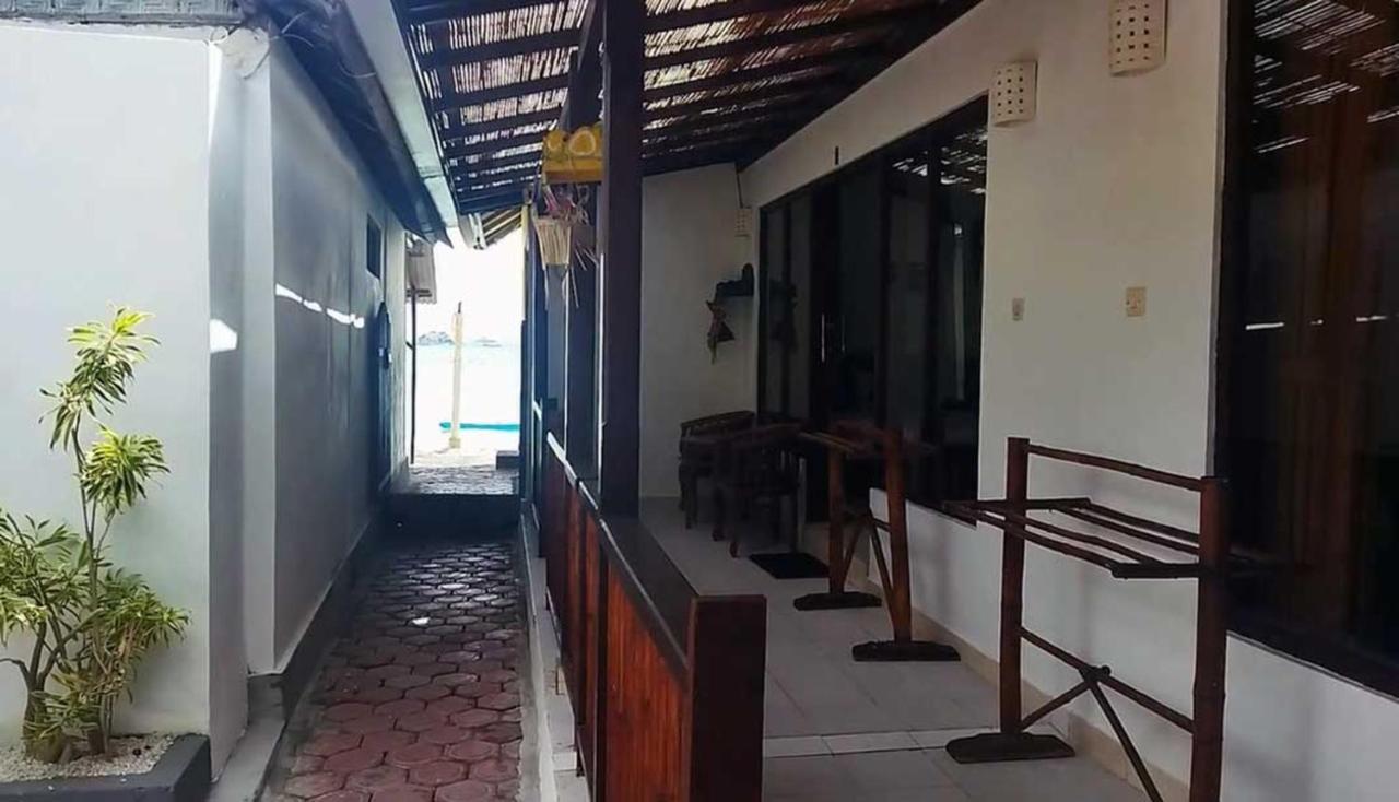 Pantai Bungalow Lembongan Island Exterior photo