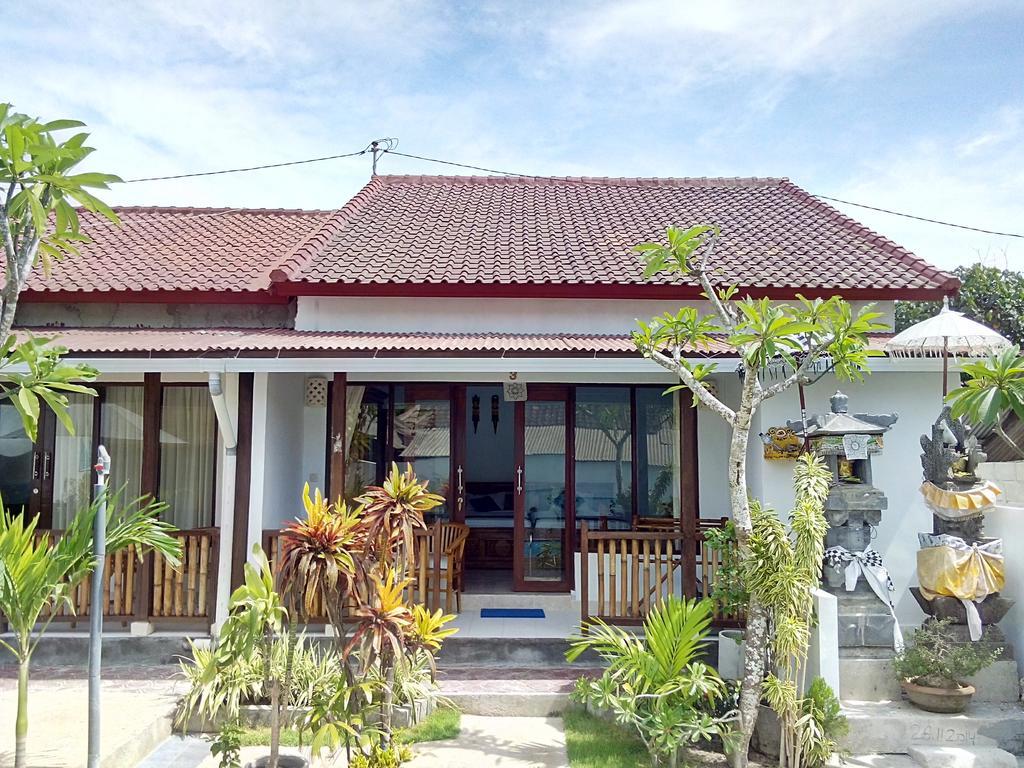 Pantai Bungalow Lembongan Island Exterior photo
