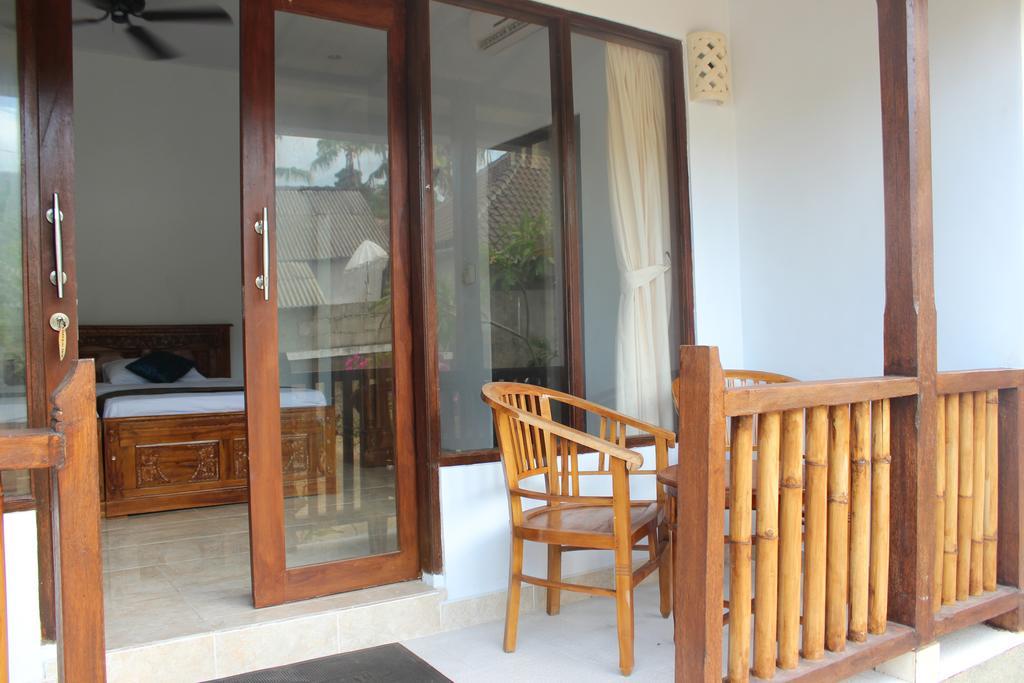 Pantai Bungalow Lembongan Island Exterior photo